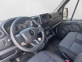 Renault Master FURGÓN L1H1 DCI 135CV
