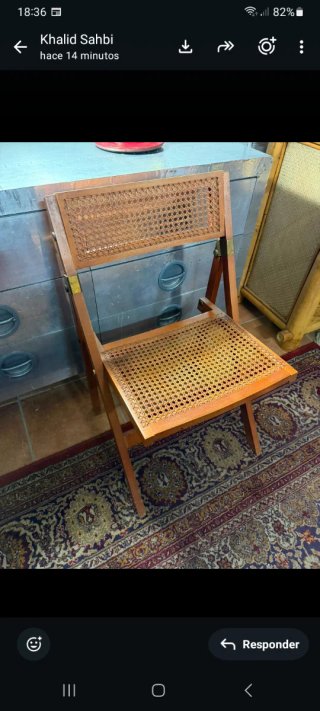 Juego de 4 Sillas de Madera y Rattan