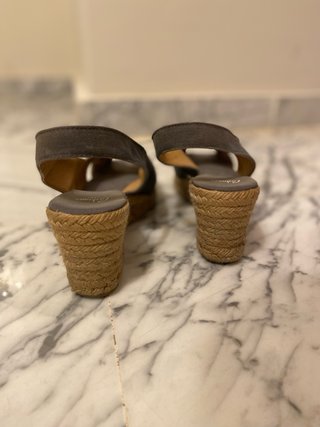Alpargatas gris Castañer, tacón pequeño
