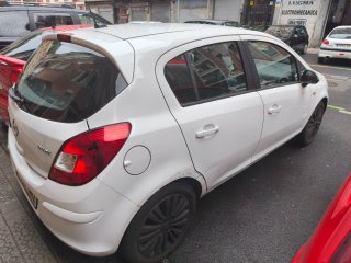 Opel Corsa 2013.Motor roto.