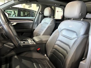 Volkswagen Touareg RLINE 3.0 231cv