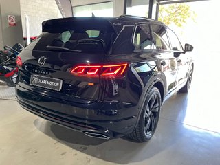 Volkswagen Touareg RLINE 3.0 231cv