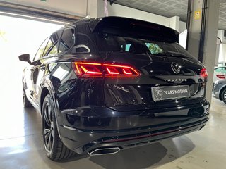 Volkswagen Touareg RLINE 3.0 231cv