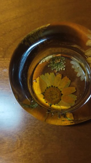 Portacandele in resina con foglia oro