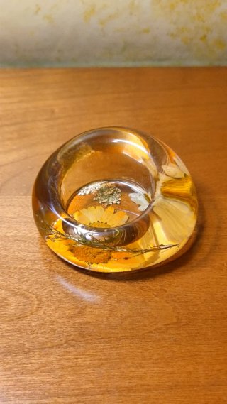 Portacandele in resina con foglia oro