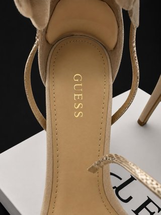 Sandalias Guess Tacón