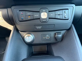 Leaf 40kWh Acenta 110kW