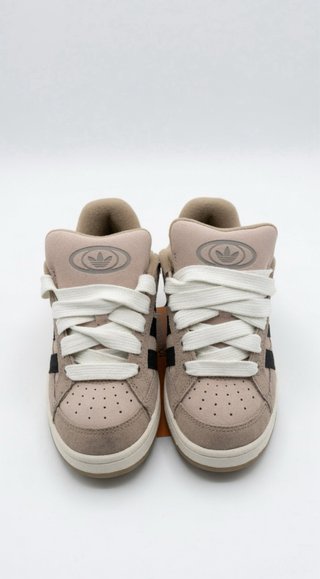 Zapatillas Adidas Beige y Negro