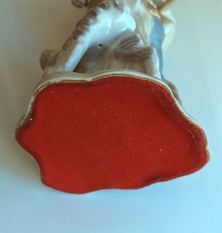 Figura Tengra Cazador con Perro Porcelana Vintage