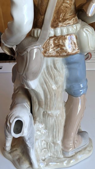 Figura Tengra Cazador con Perro Porcelana Vintage