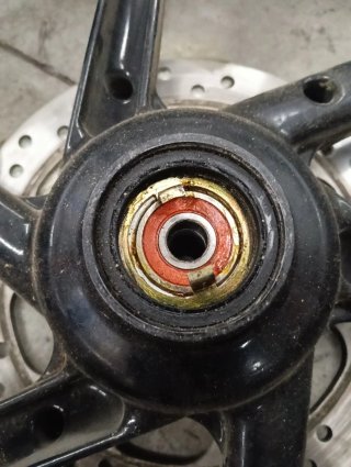 Llanta Honda NSR con disco