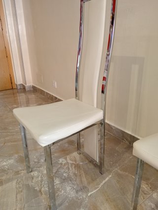Mesa comedor cristal + 4 sillas
