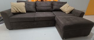 Sofá chaise longue con cama y almacenaje