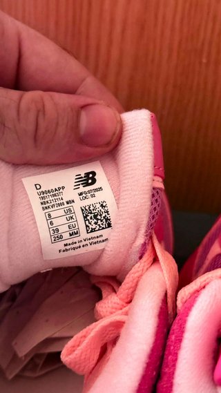 Zapatillas New Balance 9060 Rosa