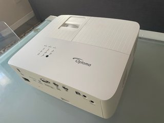 Proyector Optoma UHD38X 4K Gaming Blanco