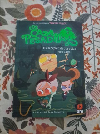 El escorpión de dos colas