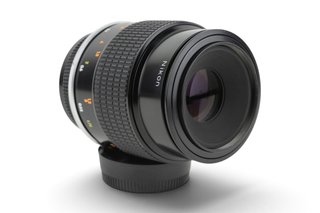 Micro-Nikkor 105mm f/4 Obiettivo