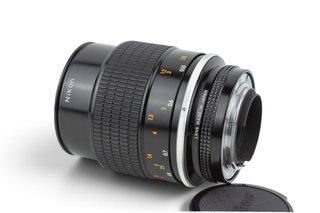 Micro-Nikkor 105mm f/4 Obiettivo