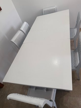 MESA DE COMEDOR