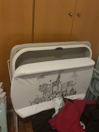 Cambiador de bebé con estampado de animales