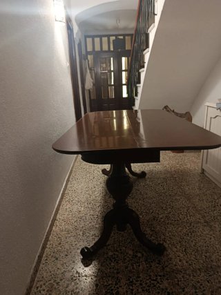 Mesa comedor ovalada