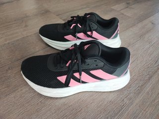 Zapatillas Adidas Negras y Rosas Talla 38 2/3