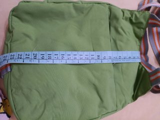 Bolso bandolera Benzi verde. Nuevo con etiqueta