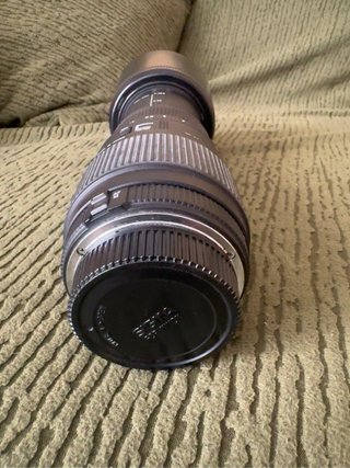 Sigma 70-300mm f/4-5.6 Macro Nikon