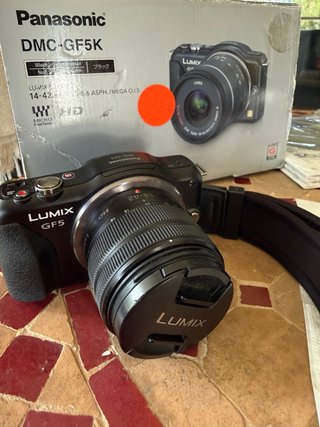 Panasonic Lumix GF5 + Objetivo 14-42mm