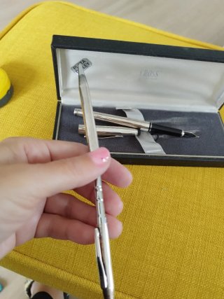 Pluma Plata Oro + Bolígrafo cross
