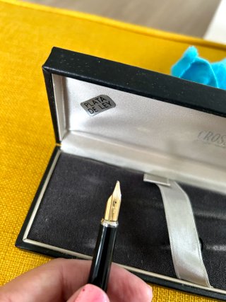 Pluma Plata Oro + Bolígrafo cross