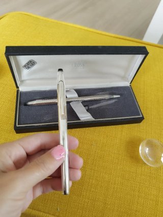 Pluma Plata Oro + Bolígrafo cross