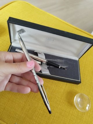 Pluma Plata Oro + Bolígrafo cross