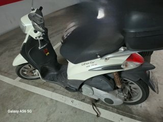 Piaggio Scooter Blanco