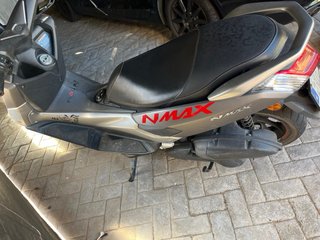Yamaha Xmax