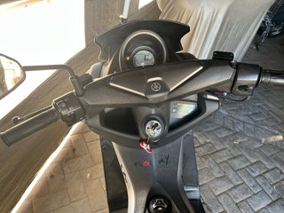 Yamaha Xmax