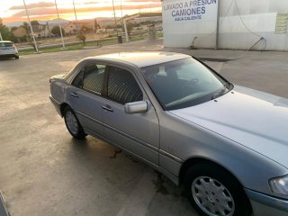 Mercedes-Benz Clase C 2000
