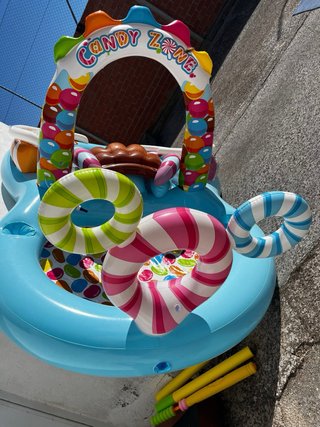 Piscina hinchable infantil con chorros