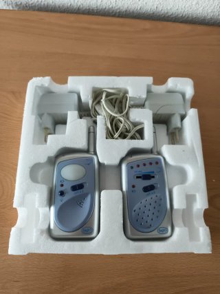 Walkie Talkie Saro