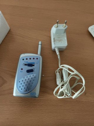 Walkie Talkie Saro