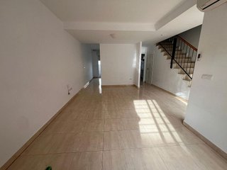 Casa adosada en venta en Palomares del Río