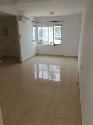 Casa adosada en venta en Palomares del Río