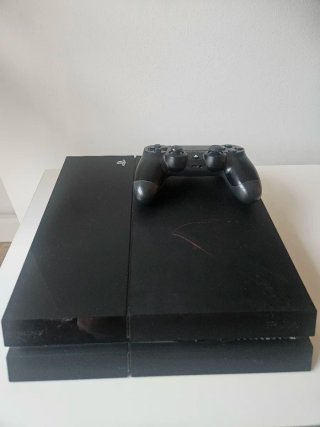 PS4 FAT 500GB 1116A + Mando Negro