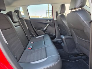 Peugeot 2008 con muy poco kilometraje.