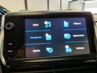 Peugeot 2008 con muy poco kilometraje.