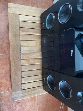 Mesita auxiliar de madera