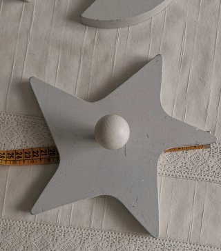 Perchas decorativas de madera