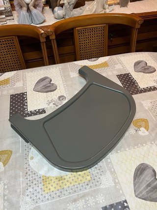 Trona bebé con diseño de jirafa