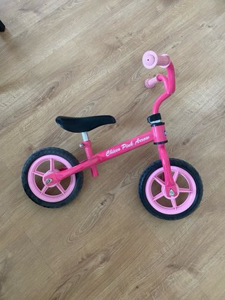 Bicicleta sin pedales rosa Chicco