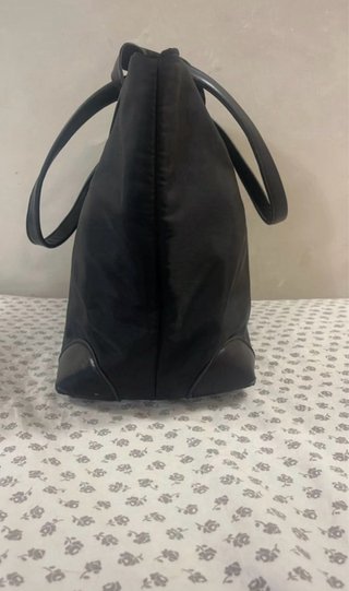 Borsa tote nera in tessuto e pelle